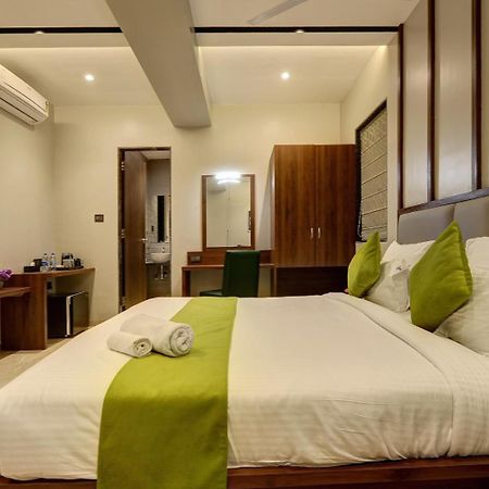 Magnus Fortune House Business Hotel , Magarpatta Mundhwa Экстерьер фото