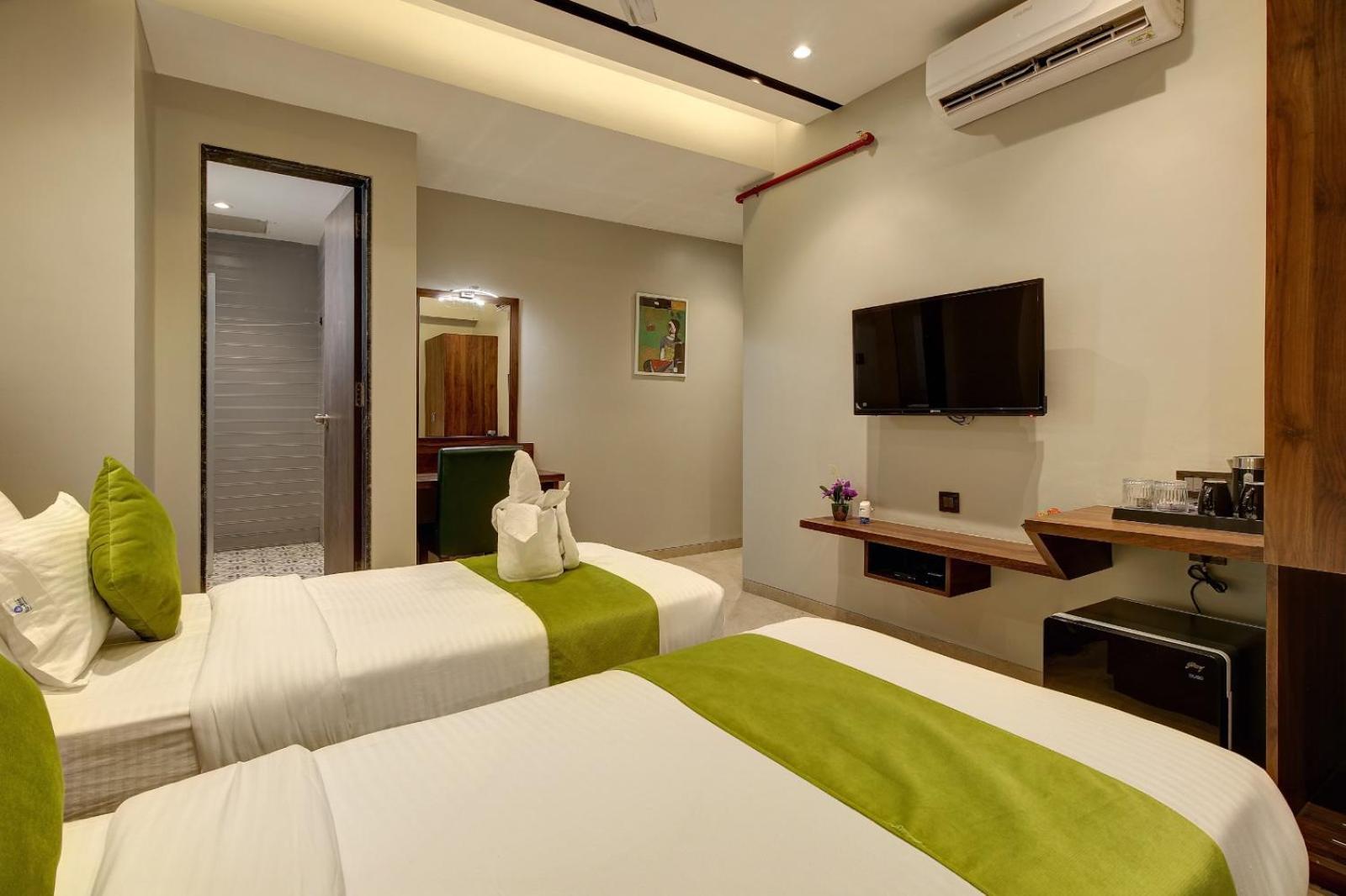 Magnus Fortune House Business Hotel , Magarpatta Mundhwa Экстерьер фото
