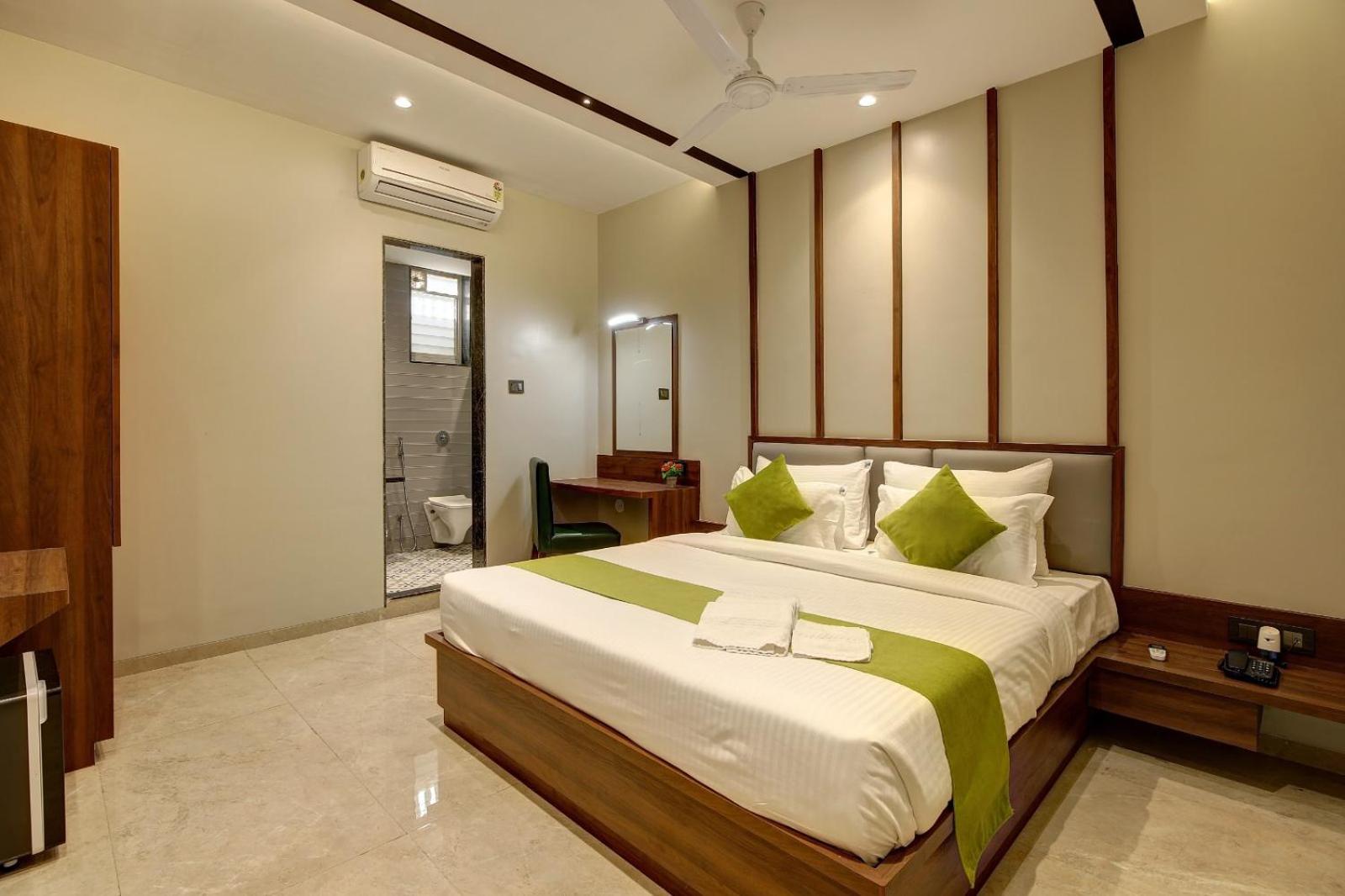 Magnus Fortune House Business Hotel , Magarpatta Mundhwa Экстерьер фото
