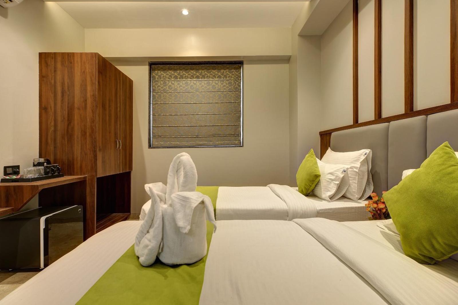Magnus Fortune House Business Hotel , Magarpatta Mundhwa Экстерьер фото