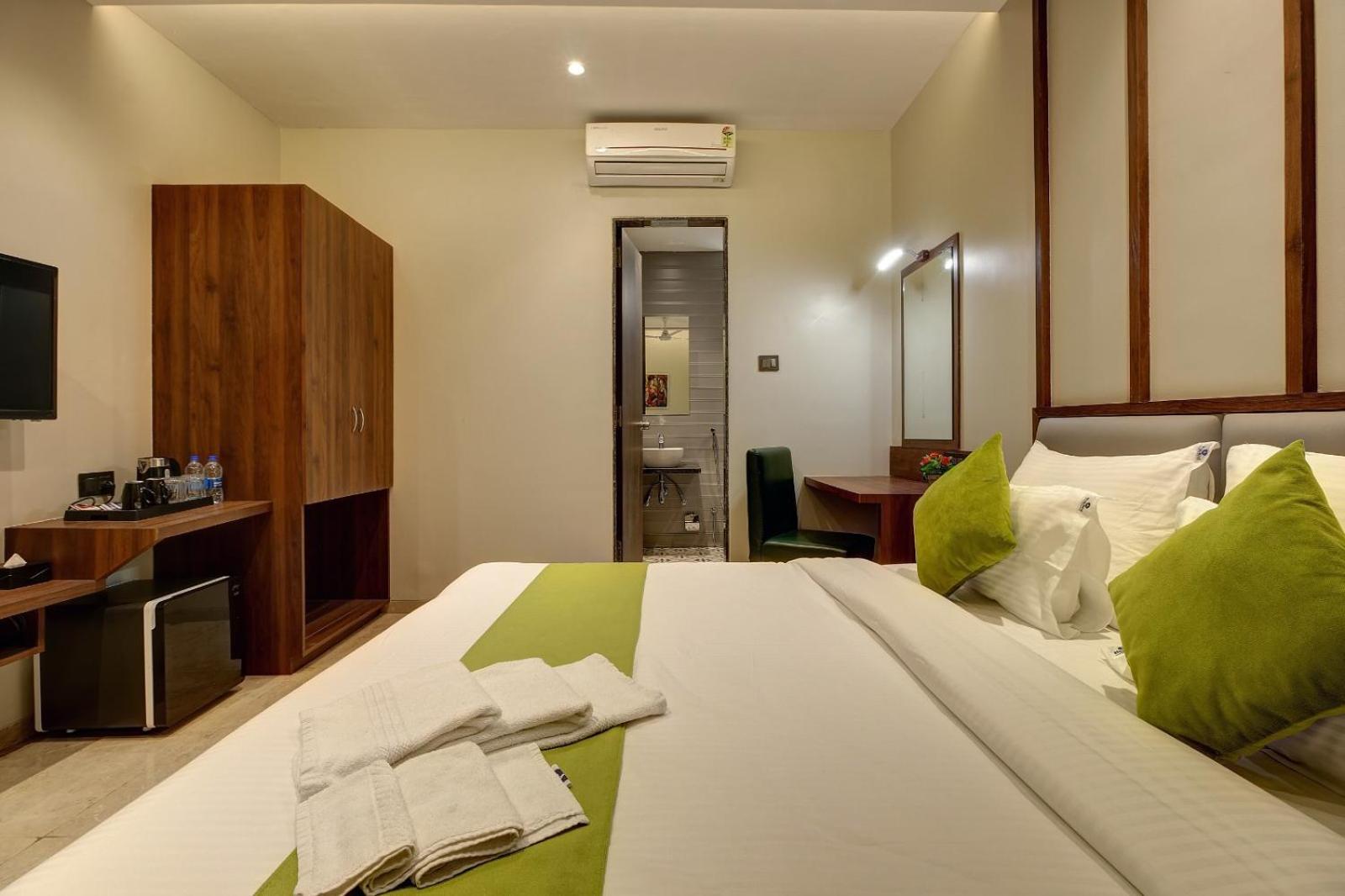 Magnus Fortune House Business Hotel , Magarpatta Mundhwa Экстерьер фото