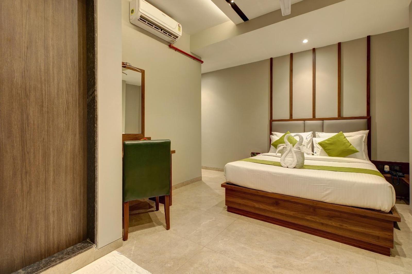 Magnus Fortune House Business Hotel , Magarpatta Mundhwa Экстерьер фото